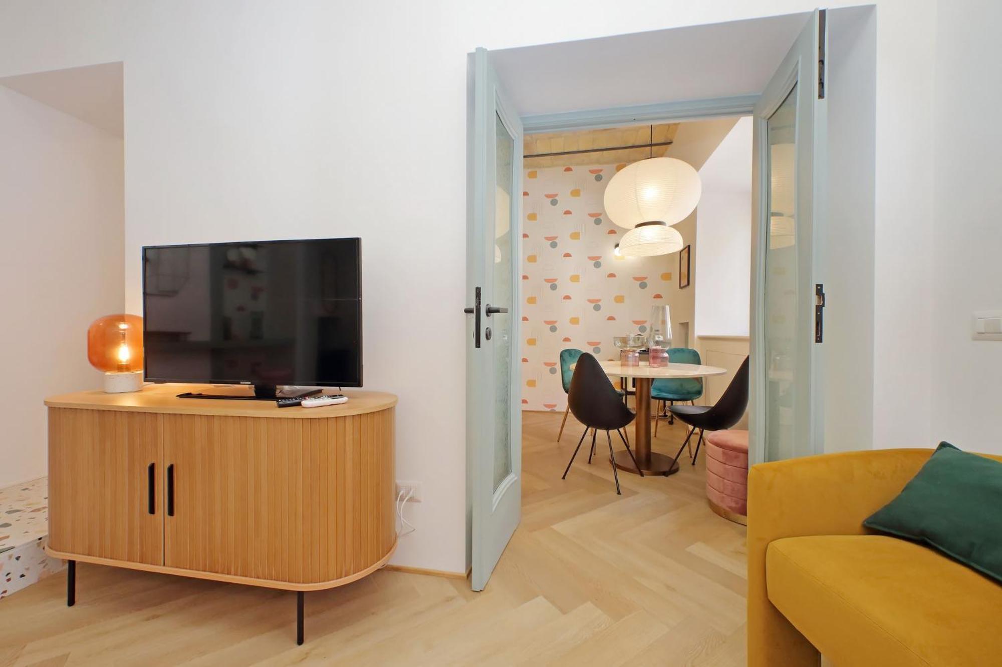 Ych-Colorful And Classy Apartment Near Fori Imperiali Řím Exteriér fotografie